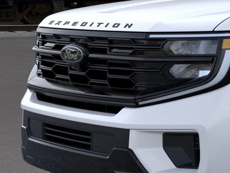 new 2025 Ford Expedition car, priced at $77,324
