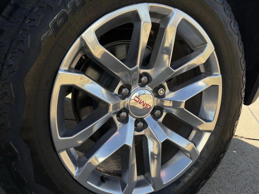 used 2019 GMC Sierra 1500 car, priced at $32,296