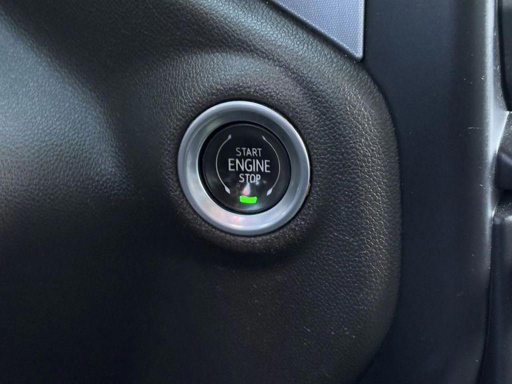 used 2019 GMC Sierra 1500 car, priced at $32,296