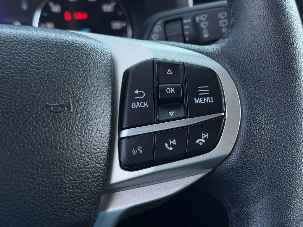 used 2024 Ford Explorer car, priced at $30,732