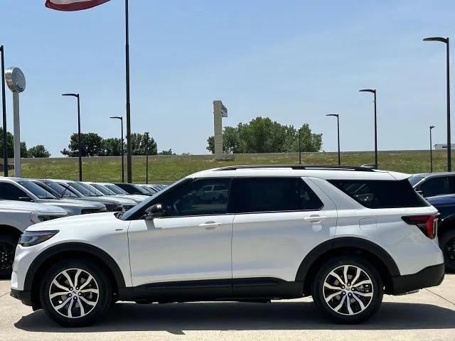 new 2025 Ford Explorer car, priced at $42,093
