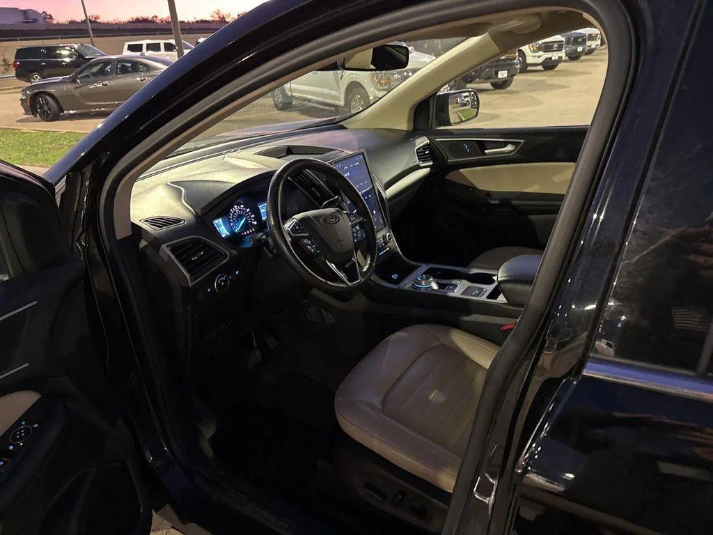 used 2024 Ford Edge car, priced at $20,246