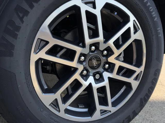 new 2025 Ford Expedition Max car, priced at $69,723