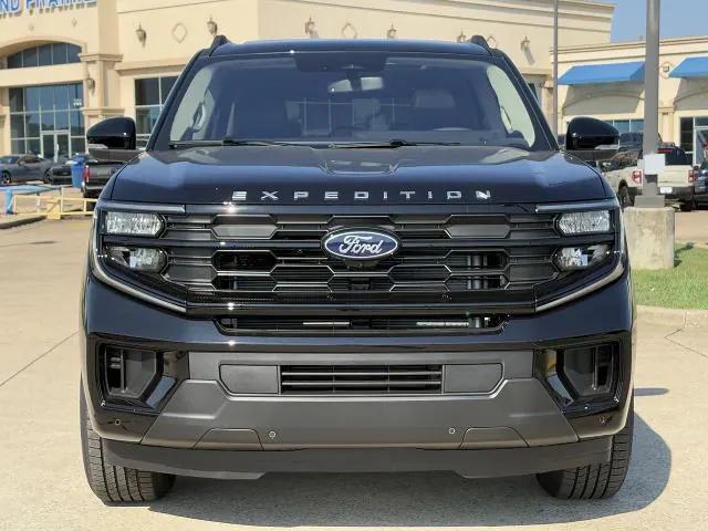 new 2025 Ford Expedition Max car, priced at $69,723