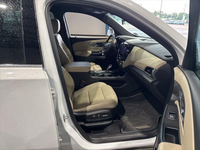 used 2023 Chevrolet Traverse car, priced at $30,870