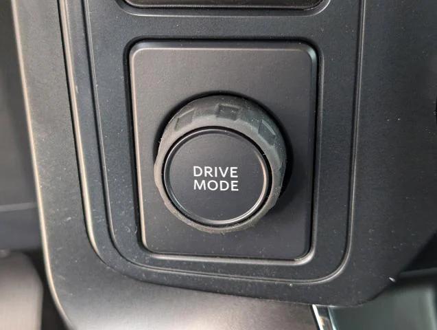 new 2025 Ford F-150 car, priced at $41,654