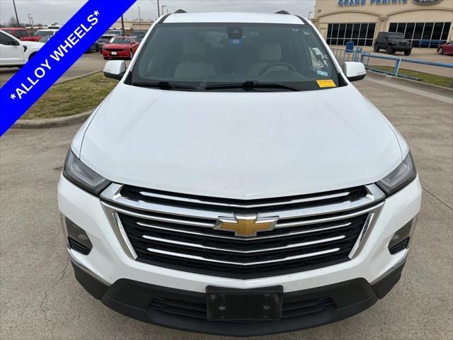 used 2022 Chevrolet Traverse car, priced at $23,506