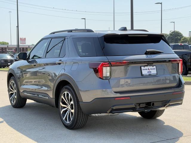 new 2025 Ford Explorer car, priced at $39,612