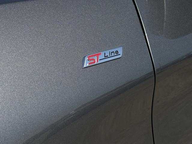 new 2025 Ford Explorer car, priced at $39,612