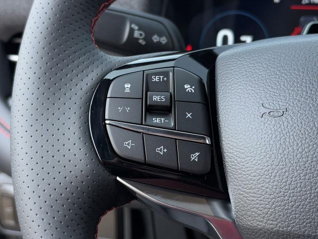 new 2025 Ford Explorer car, priced at $39,612