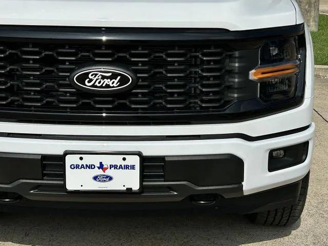 new 2024 Ford F-150 car, priced at $43,210