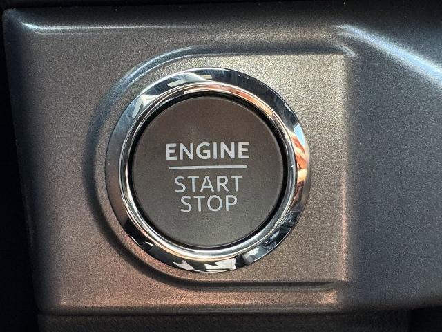 new 2025 Ford F-150 car, priced at $46,295