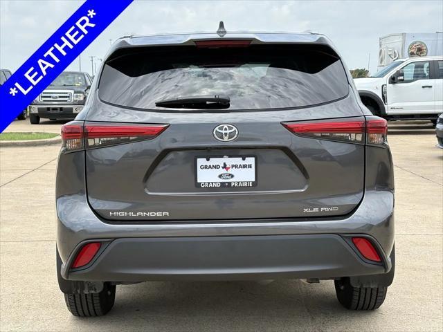 used 2022 Toyota Highlander car, priced at $32,000