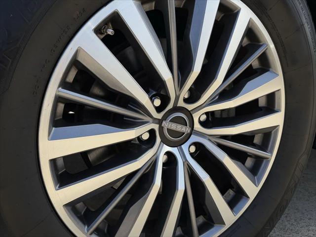 used 2022 Nissan Armada car, priced at $28,999