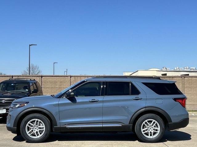 new 2025 Ford Explorer car, priced at $38,543