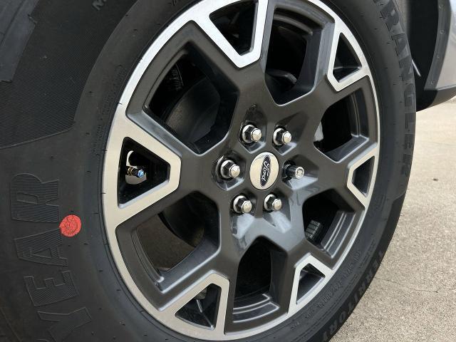 new 2025 Ford F-150 car, priced at $42,494