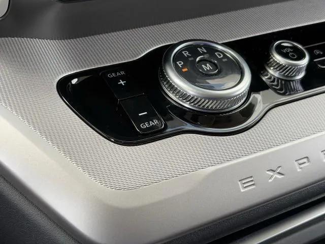 new 2025 Ford Expedition car, priced at $67,509