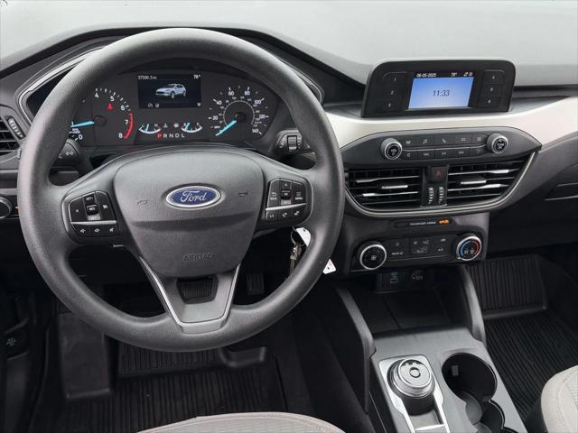 used 2022 Ford Escape car, priced at $18,799
