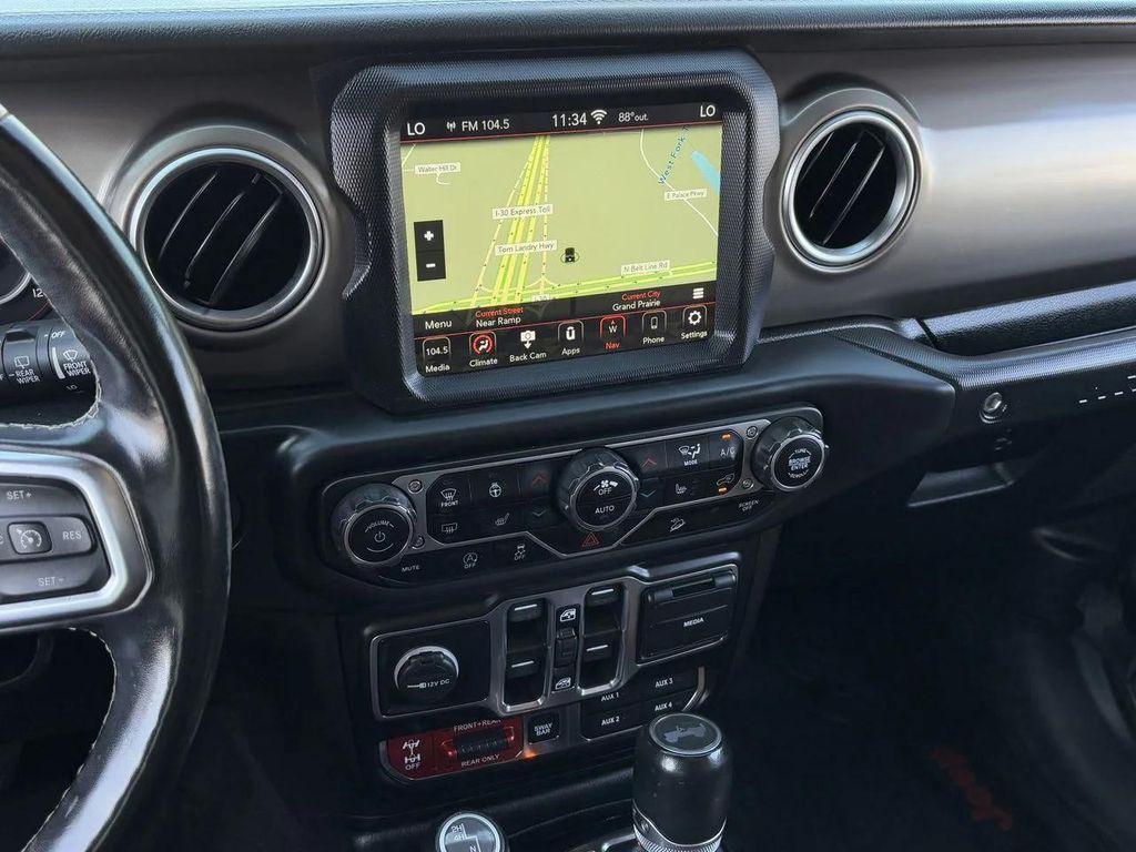 used 2020 Jeep Wrangler Unlimited car, priced at $33,284