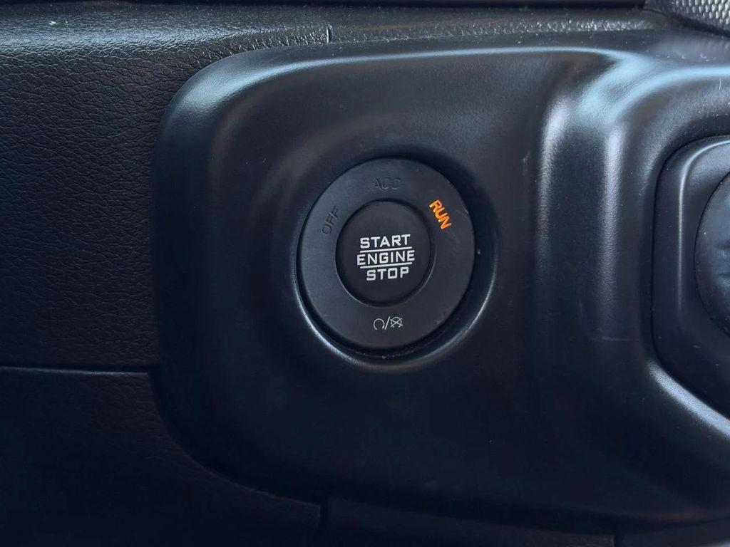 used 2020 Jeep Wrangler Unlimited car, priced at $33,284