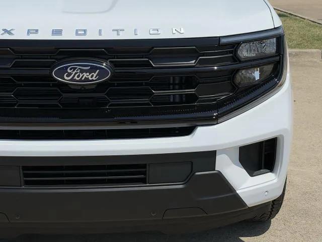 new 2025 Ford Expedition car, priced at $61,862