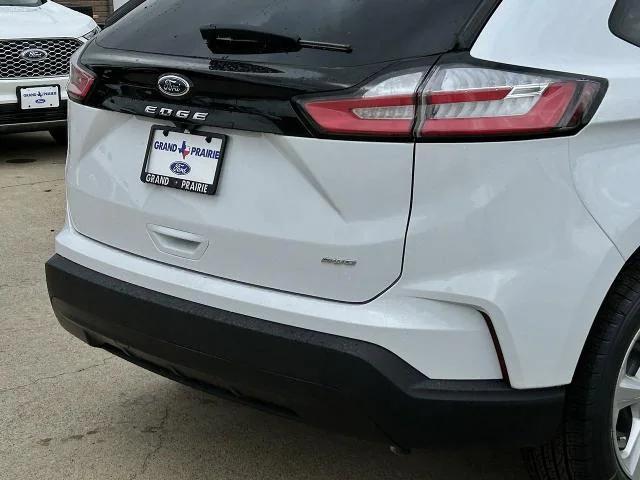 new 2024 Ford Edge car, priced at $28,060