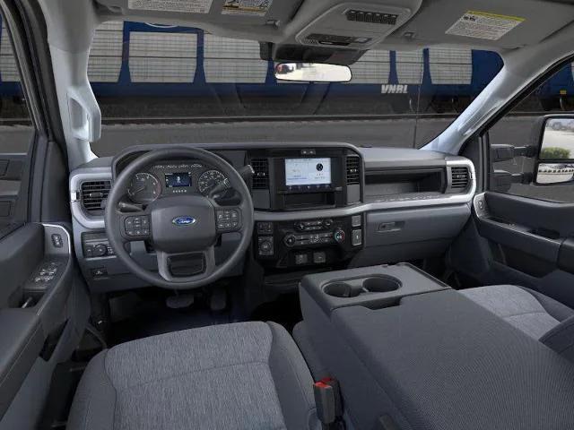 new 2025 Ford F-250 car, priced at $62,600