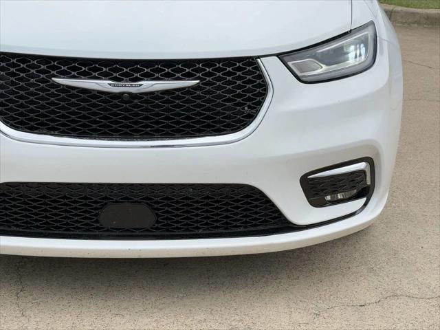 used 2022 Chrysler Pacifica car, priced at $18,253