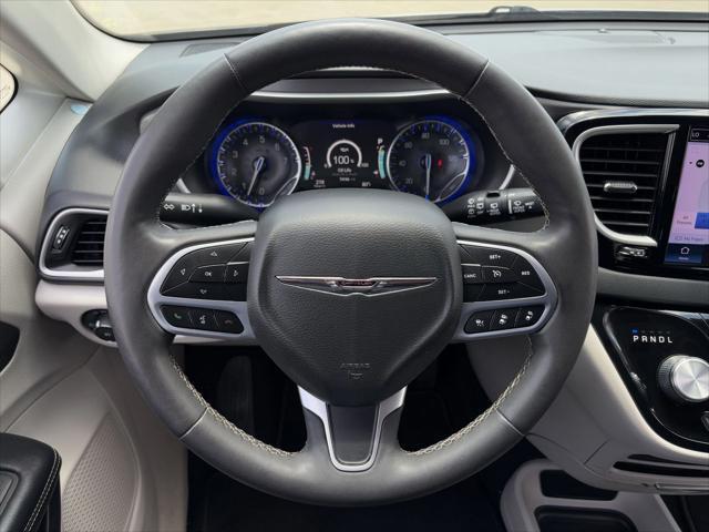 used 2022 Chrysler Pacifica car, priced at $21,634