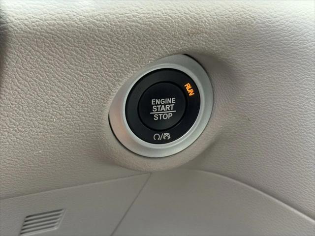 used 2022 Chrysler Pacifica car, priced at $21,634
