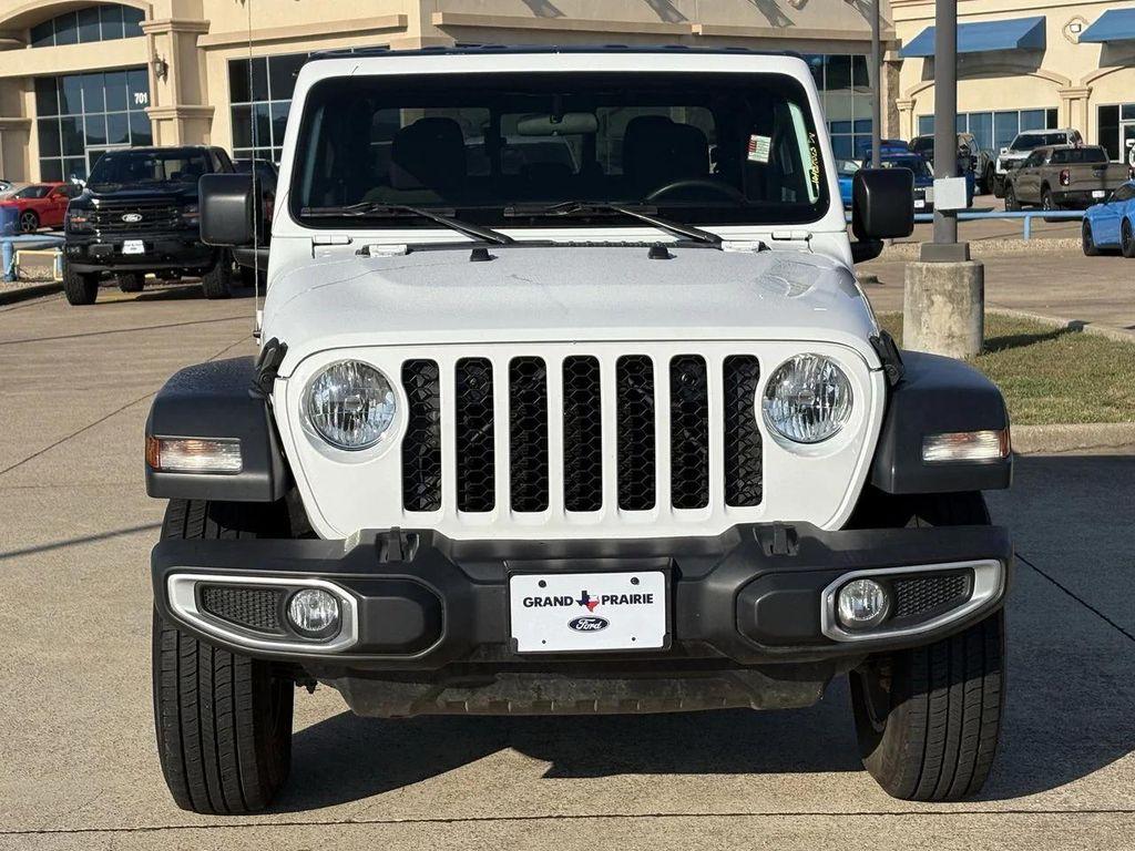 used 2023 Jeep Gladiator car, priced at $23,922