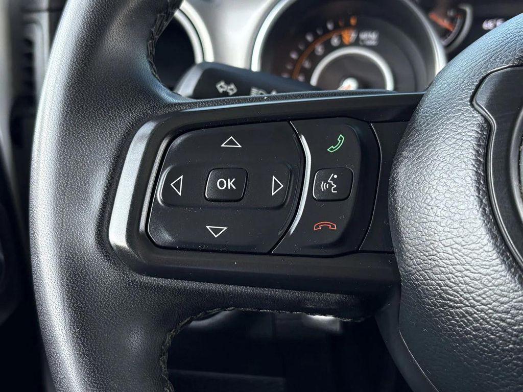 used 2023 Jeep Gladiator car, priced at $23,922