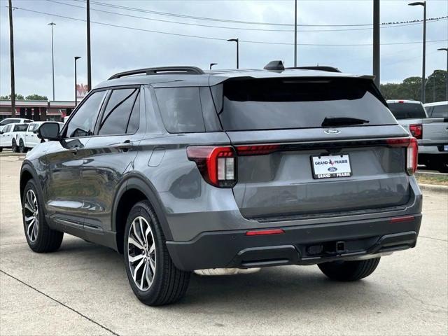 new 2025 Ford Explorer car, priced at $40,906