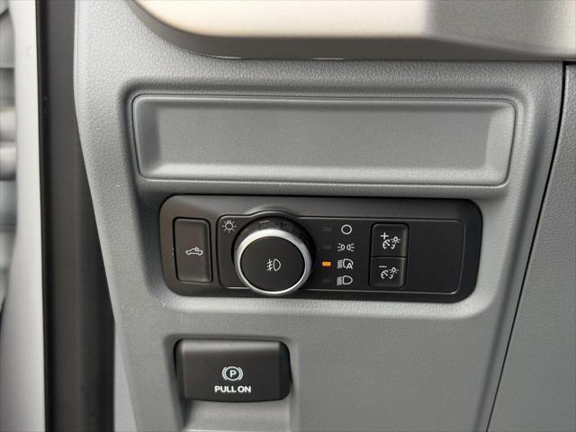 used 2021 Ford F-150 car, priced at $19,999