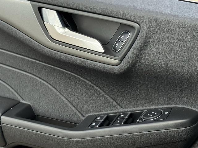 new 2025 Ford Escape PHEV car, priced at $32,398