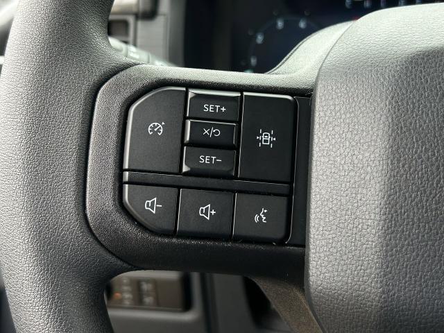 new 2025 Ford F-150 car, priced at $40,244