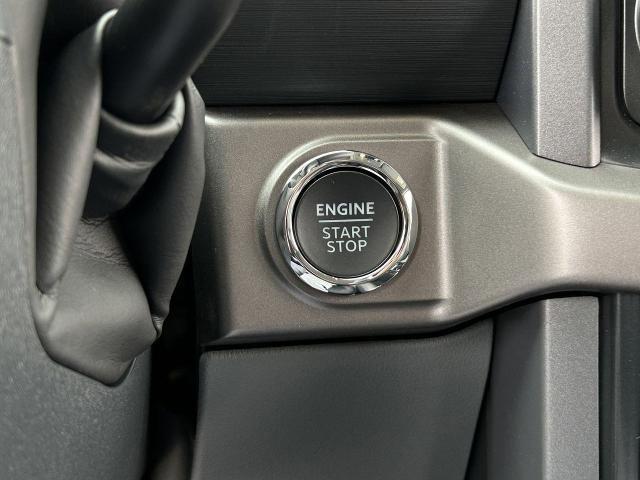 new 2025 Ford F-150 car, priced at $47,402