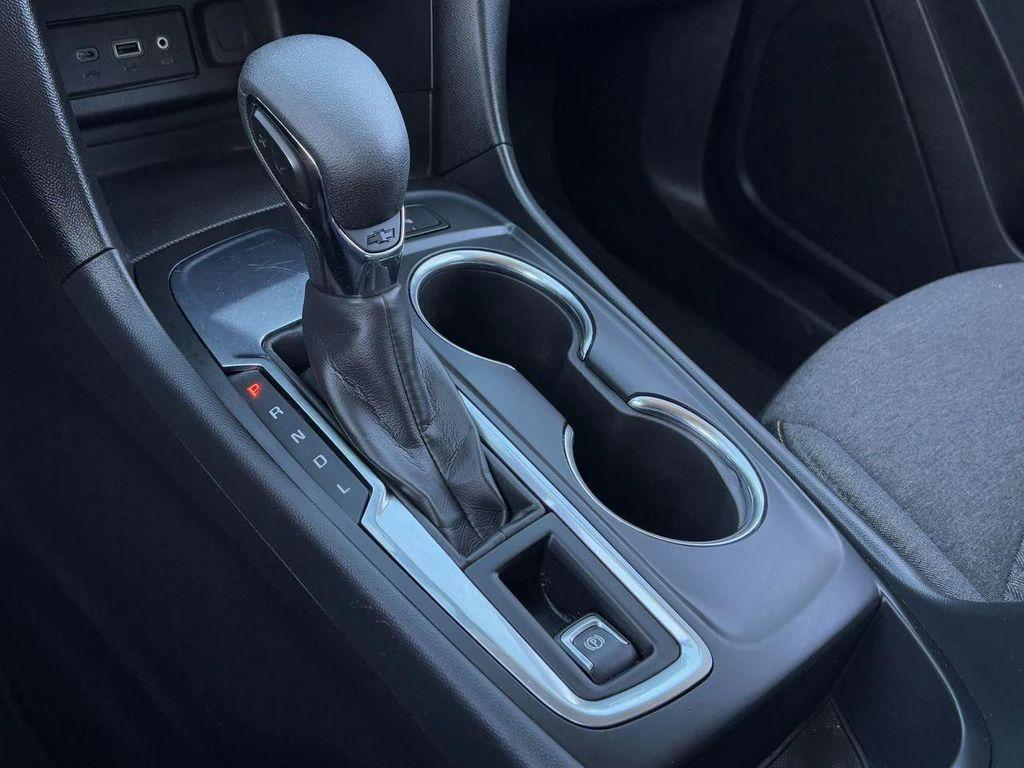 used 2024 Chevrolet Equinox car, priced at $17,483