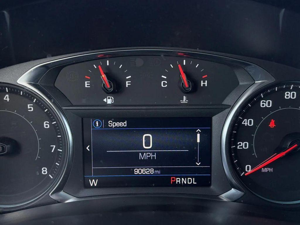 used 2024 Chevrolet Equinox car, priced at $17,483