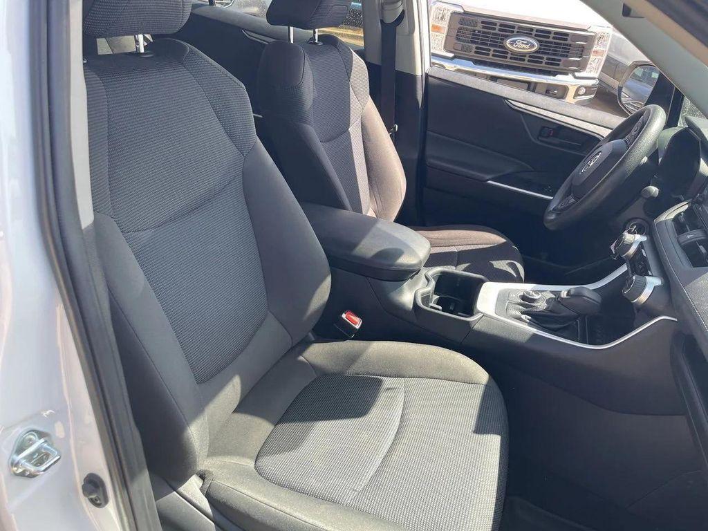 used 2022 Toyota RAV4 Hybrid car, priced at $25,611