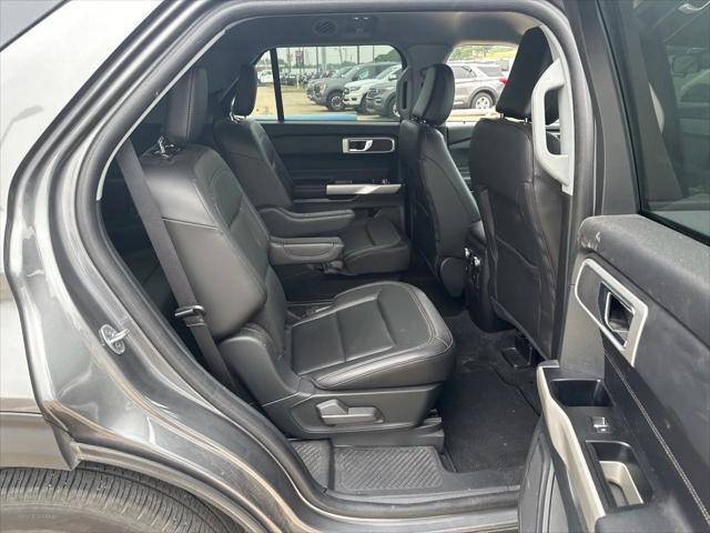 used 2022 Ford Explorer car
