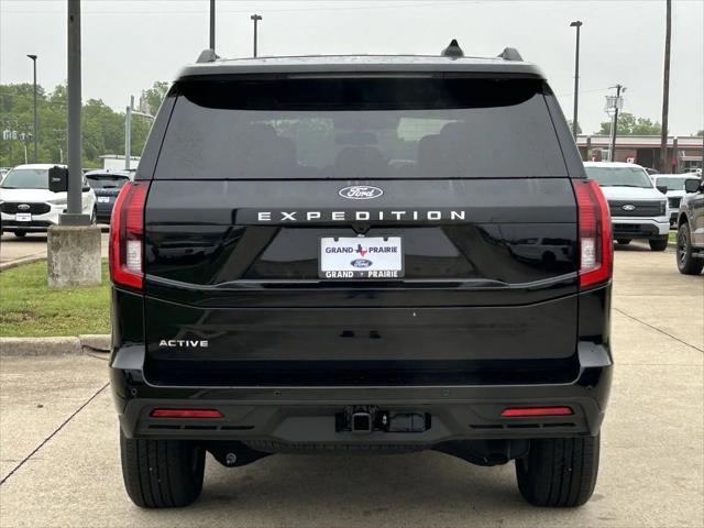 new 2025 Ford Expedition car, priced at $68,805