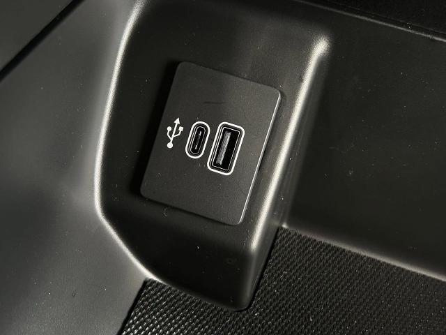 new 2025 Ford F-150 car, priced at $40,494