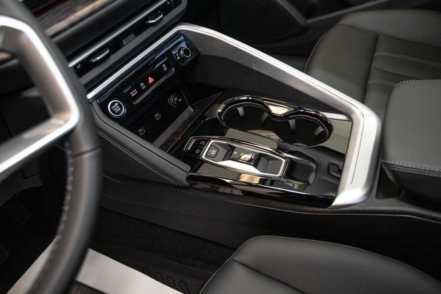 new 2025 Audi Q5 car, priced at $55,905