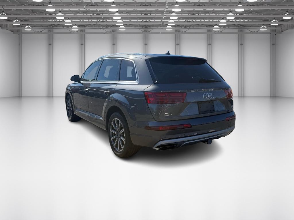 used 2018 Audi Q7 car, priced at $17,995