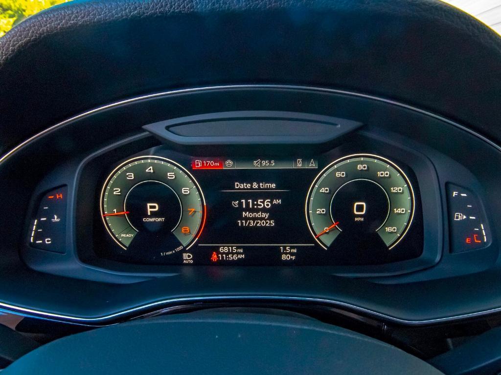 used 2025 Audi Q7 car, priced at $51,995