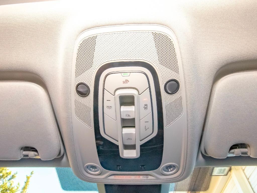 used 2025 Audi Q7 car, priced at $51,995