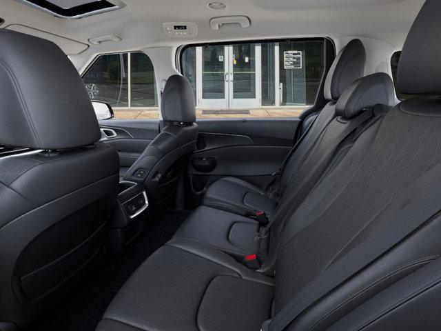 new 2025 Kia Carnival car, priced at $48,155