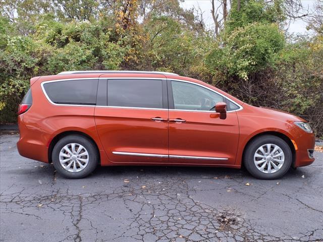 used 2018 Chrysler Pacifica car, priced at $17,011