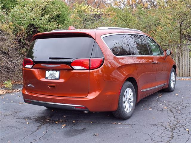 used 2018 Chrysler Pacifica car, priced at $17,011